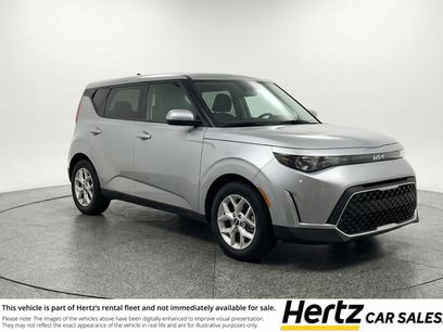 Used 2025 Kia Soul LX w/ LX Technology Package