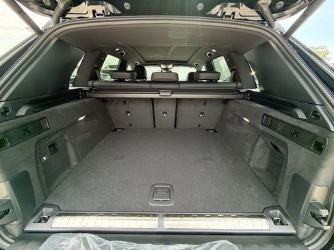 New 2026 BMW X5 xDrive50e AWD/4WD image 11