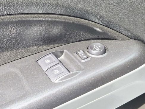 Used 2022 Chevrolet Colorado LT w/ Fleet Safety Package RWD image 34