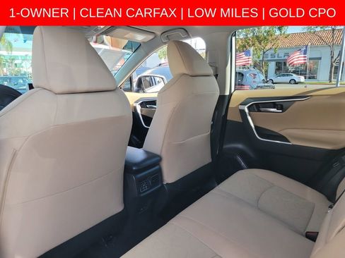 Used 2025 Toyota RAV4 XLE FWD image 16