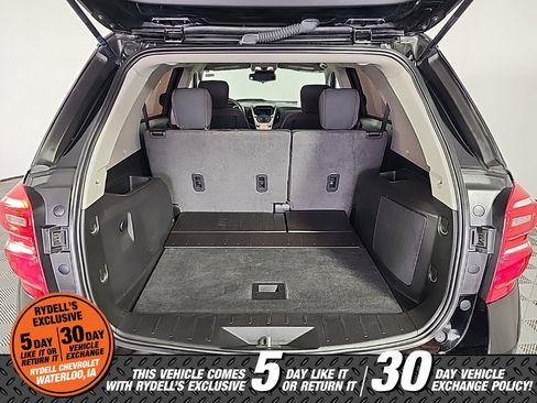 Used 2017 Chevrolet Equinox LS image 12