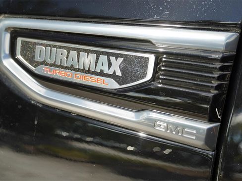 New 2026 GMC Sierra 1500 AT4 w/ AT4 Premium Package image 8