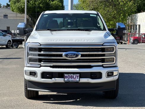 New 2026 Ford F250 Platinum image 8