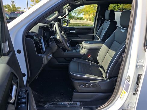 New 2026 GMC Sierra 2500 AT4X image 14