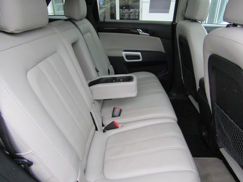 Used 2014 Chevrolet Captiva Sport LTZ image 16