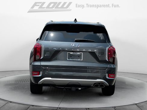 Used 2022 Hyundai Palisade Limited FWD image 8