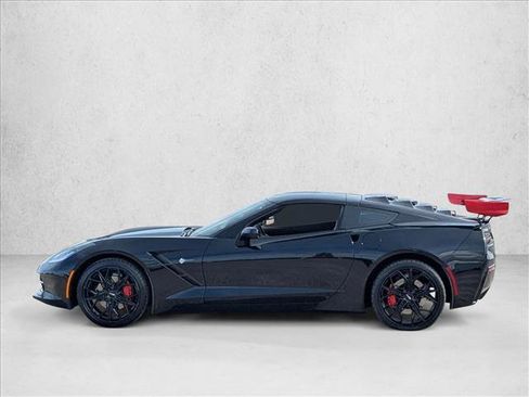 Used 2015 Chevrolet Corvette Stingray Coupe image 9