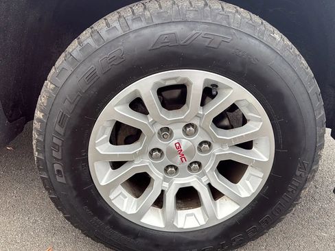 Used 2016 GMC Sierra 1500 SLE w/ SLE Value Package image 13