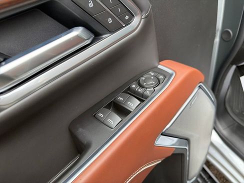 New 2026 GMC Sierra 2500 Denali Ultimate AWD/4WD image 12