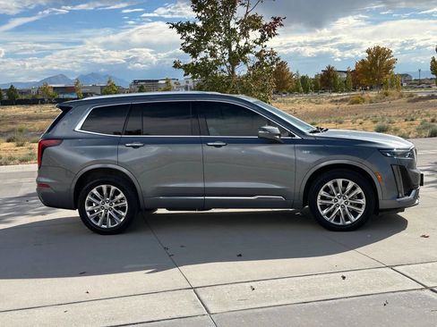 Used 2020 Cadillac XT6 Premium Luxury image 4