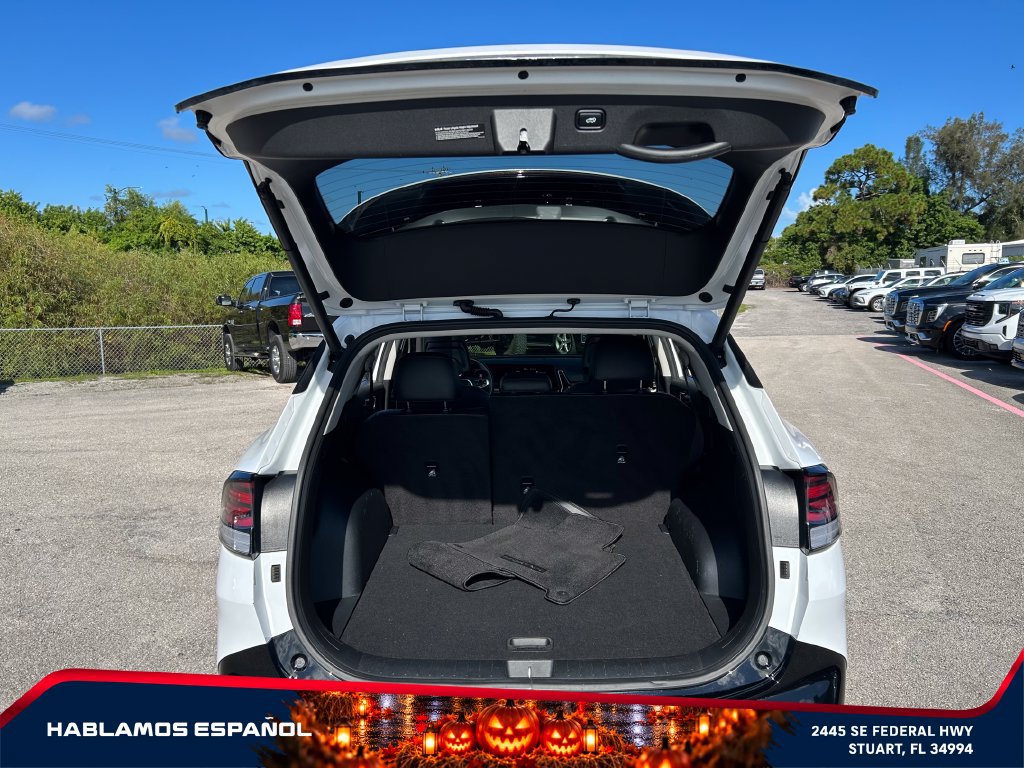 Used 2025 Kia Sportage SX FWD image 11