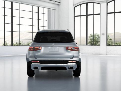 New 2026 Mercedes-Benz GLB 250 image 24