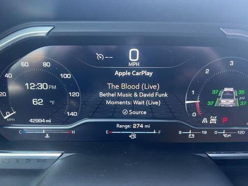 Used 2023 GMC Sierra 1500 AT4X image 33