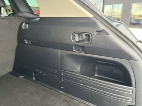 Certified 2025 MAZDA CX-50 2.5 Hybrid w/ Preferred Pkg image 29