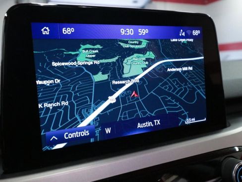 Used 2022 Ford Escape SE w/ SE Sport Appearance Package image 19