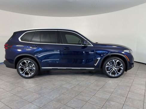 New 2026 BMW X5 xDrive40i AWD/4WD image 8