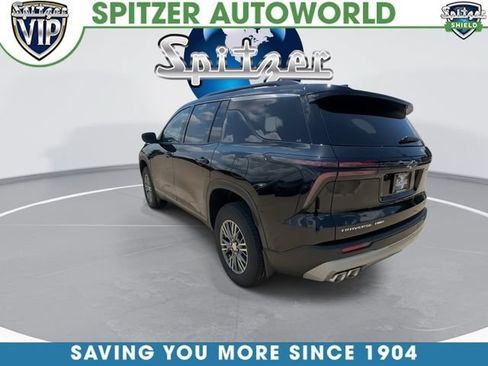 New 2026 Chevrolet Traverse LT w/ LPO, Floor Liner Package AWD/4WD image 6