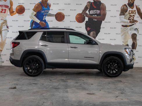 Used 2026 GMC Terrain Elevation w/ Black Edition image 18