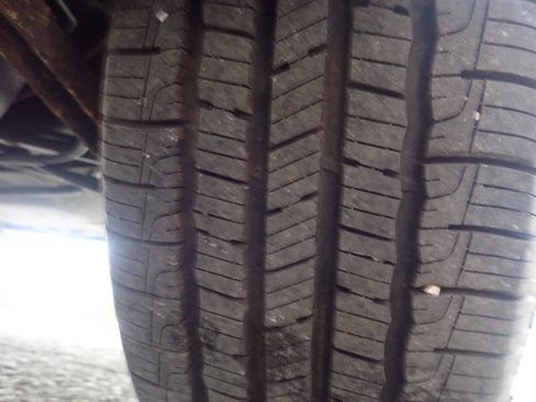 Used 2011 Chevrolet Impala LS image 36