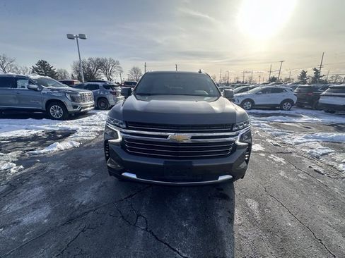 Used 2021 Chevrolet Tahoe LT w/ LT Signature Package image 8