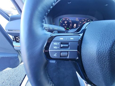 Used 2025 Honda Accord Touring image 18