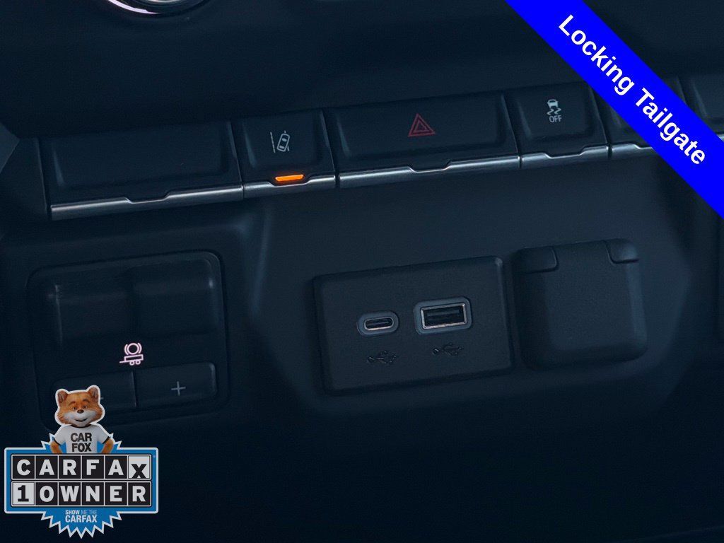 Used 2025 Chevrolet Silverado 2500 Custom AWD/4WD image 18