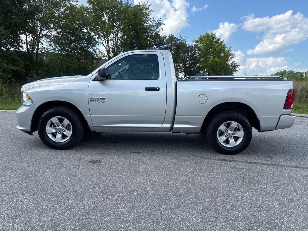 Used 2017 RAM 1500 Express RWD image 2