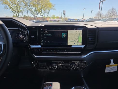 New 2026 Chevrolet Silverado 1500 LT Trail Boss w/ Safety Package AWD/4WD image 18
