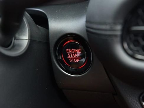 New 2027 Honda HR-V LX image 19