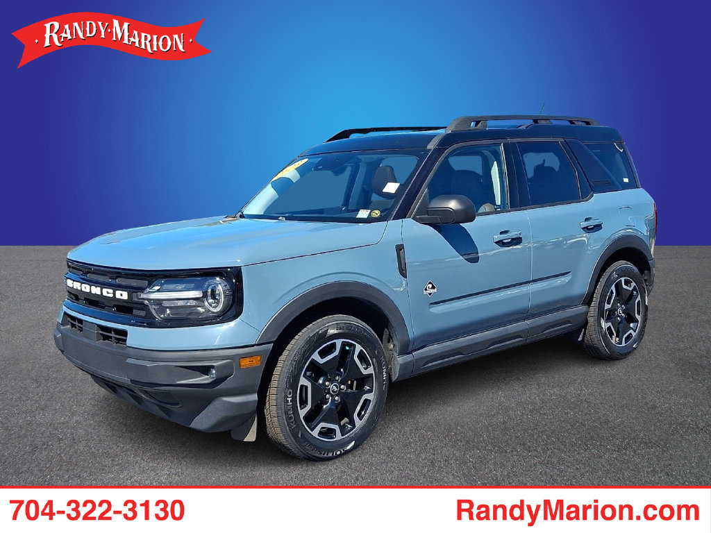 Used 2023 Ford Bronco Sport Outer Banks w/ Tech Package AWD/4WD image 1