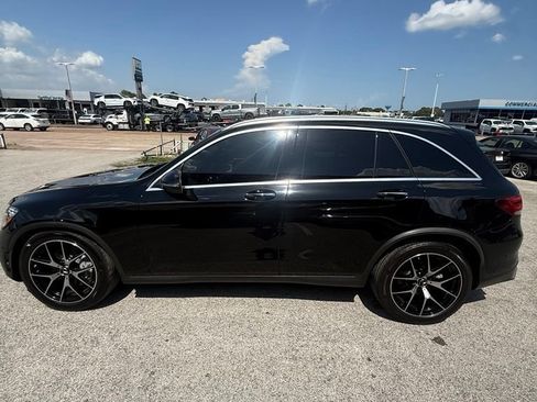 Used 2021 Mercedes-Benz GLC 43 AMG 4MATIC image 4