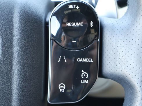 Used 2020 Land Rover Range Rover Sport HSE Dynamic AWD/4WD image 14