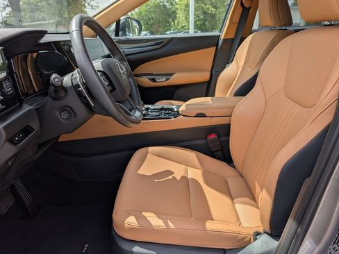 Used 2022 Lexus NX 350 AWD image 12