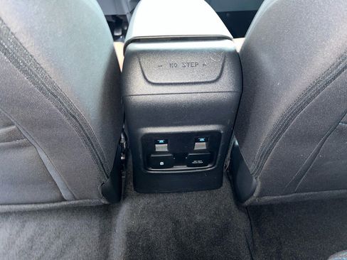 Used 2023 Ford Bronco Outer Banks image 13