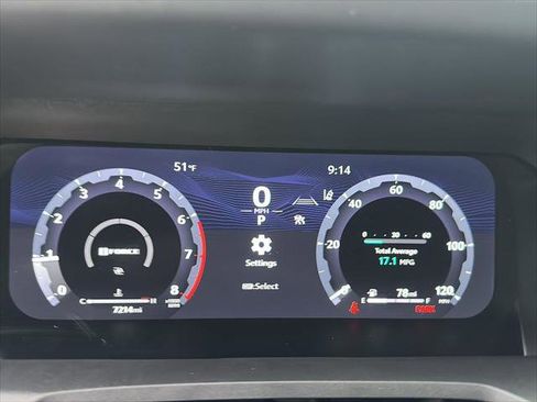 Certified 2025 Toyota Tacoma TRD Sport AWD/4WD image 22