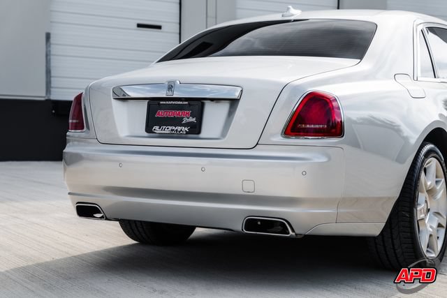 Used 2014 Rolls-Royce Ghost RWD image 33