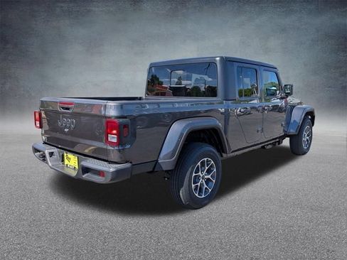 New 2026 Jeep Gladiator Sport AWD/4WD image 4