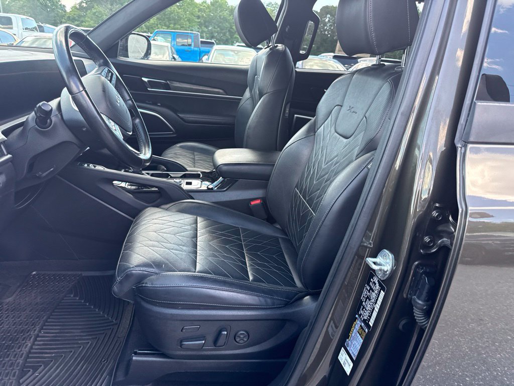 Used 2023 Kia Telluride SX Prestige X-Pro AWD/4WD image 3