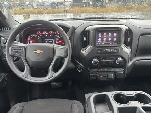 New 2026 Chevrolet Silverado 1500 Custom image 32
