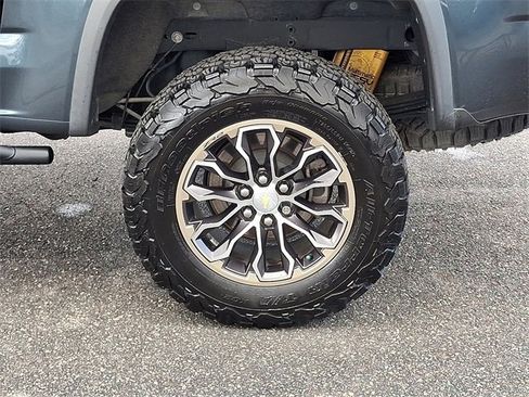 Used 2019 Chevrolet Colorado ZR2 image 28