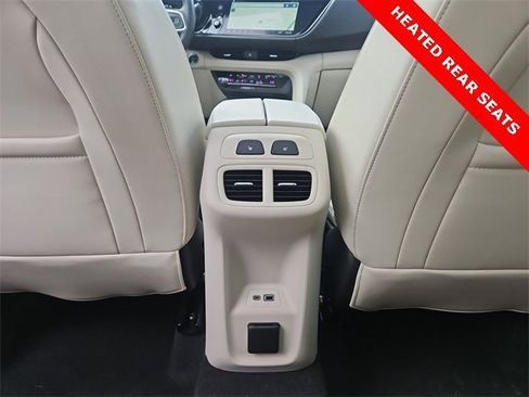 Used 2023 Buick Envision Avenir image 22