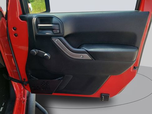 Used 2014 Jeep Wrangler Sport w/ Trailer Tow Group AWD/4WD image 36