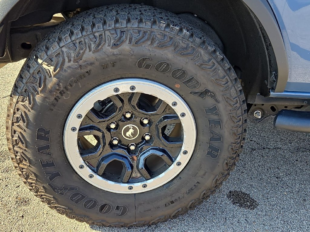 Used 2025 Ford Bronco Badlands AWD/4WD image 7