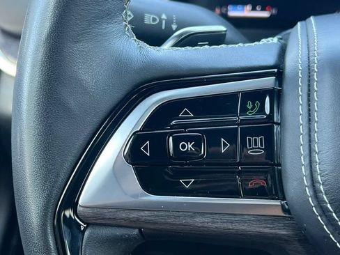 Used 2024 Jeep Grand Cherokee L Overland w/ Advanced Protech Group III AWD/4WD image 23
