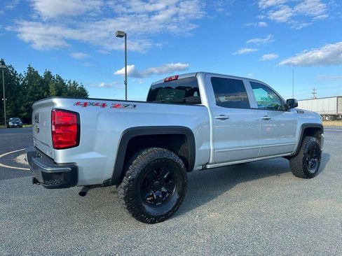 Used 2017 Chevrolet Silverado 1500 LT AWD/4WD image 5