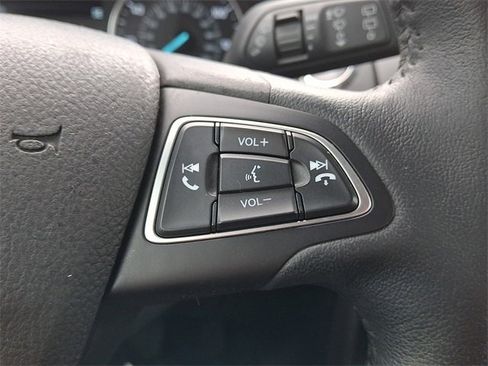 Certified 2019 Ford EcoSport SE w/ SE Convenience Package image 20