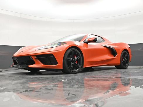 Used 2026 Chevrolet Corvette Stingray Convertible w/ 1LT RWD image 19