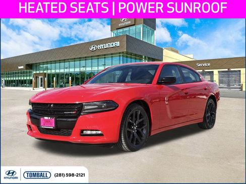 Used 2020 Dodge Charger SXT w/ Driver Convenience Group image 1