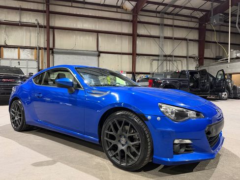 Used 2013 Subaru BRZ Limited w/ Popular Pkg 2C RWD image 1