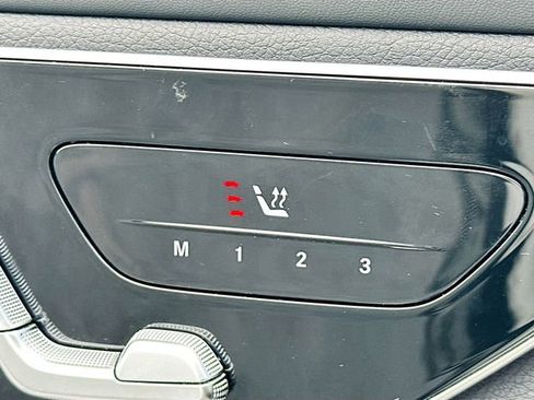 Used 2024 Mercedes-Benz GLC 300 image 22